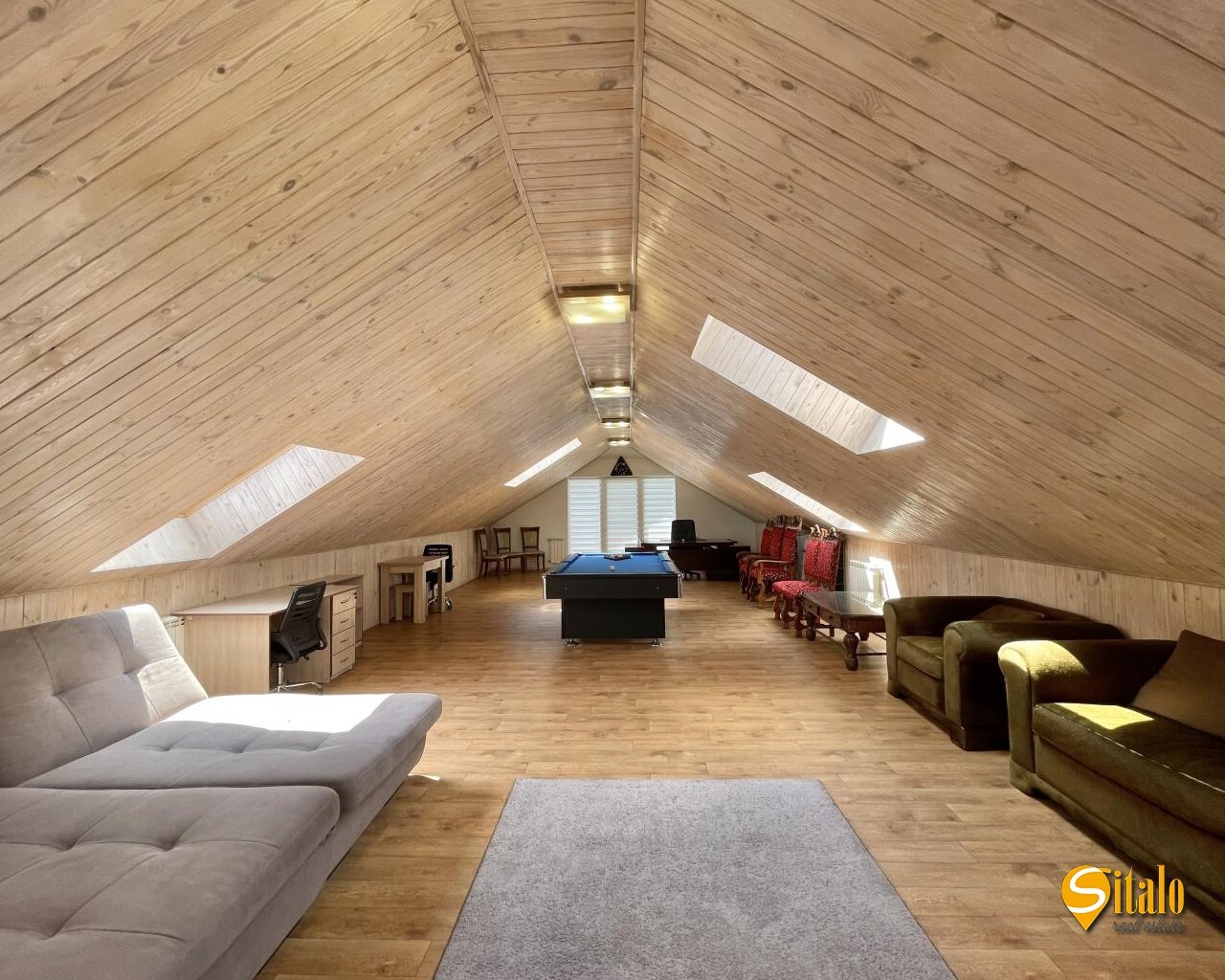 Оренда будинку 420 м², 107-а Садова вул.