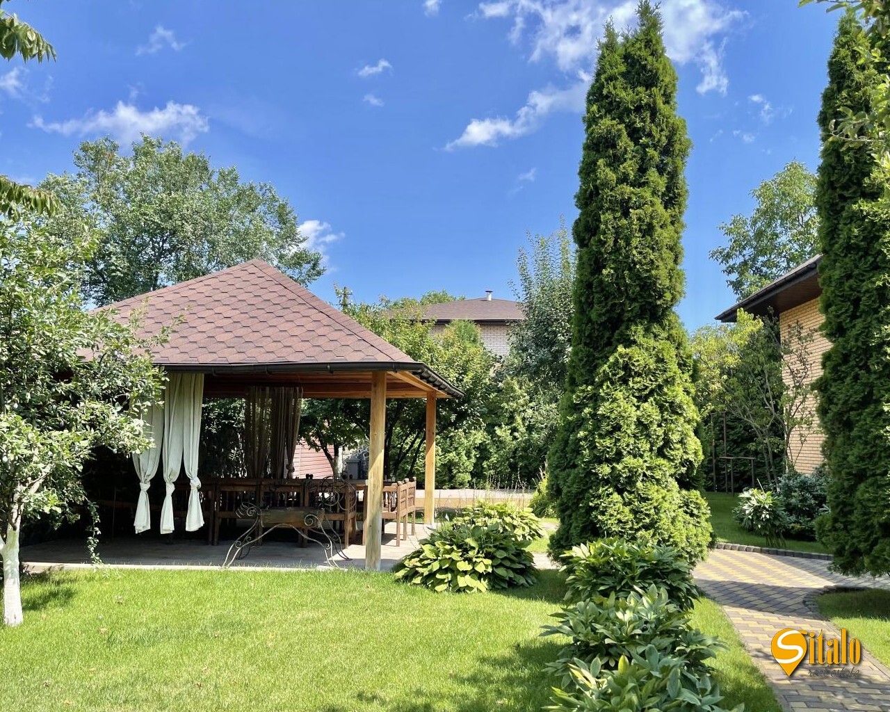 Оренда будинку 420 м², 107-а Садова вул.