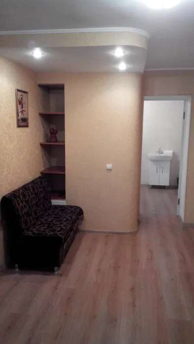 Оренда 3-кімнатної квартири 70 м², Володимира Антоновича вул.