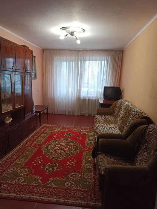 Аренда 3-комнатной квартиры 65 м², Генерала Наумова ул., 41
