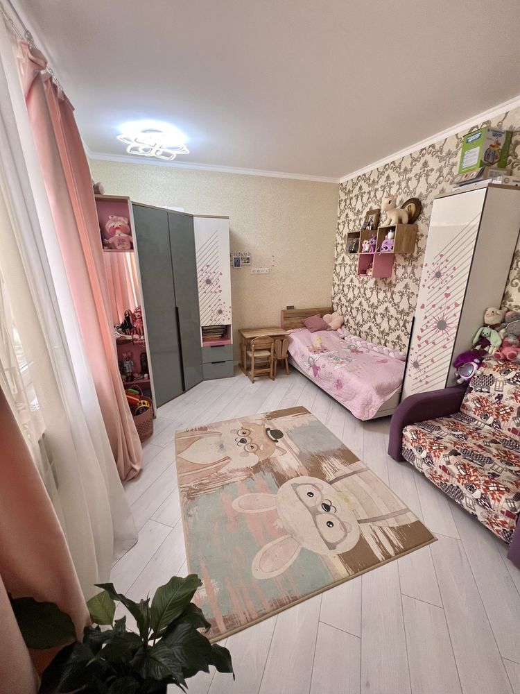 Продаж 2-кімнатної квартири 65 м², Архітекторська вул.