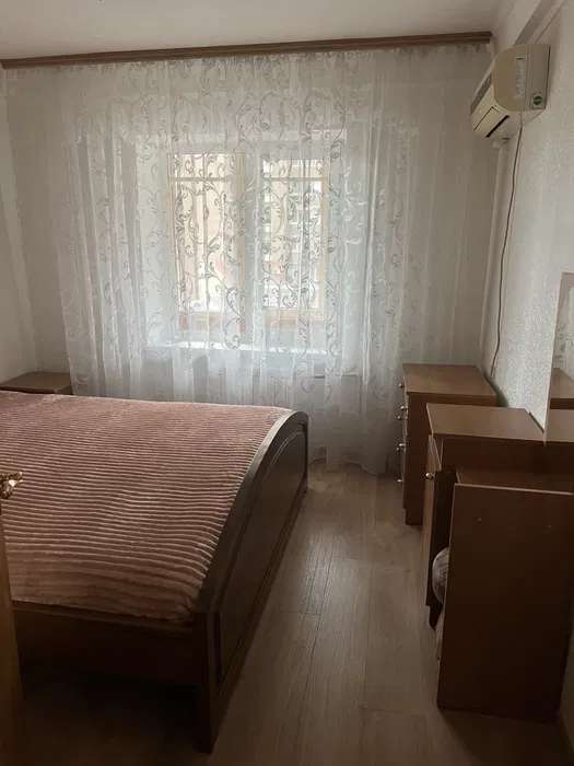 Оренда 2-кімнатної квартири 48 м², Володимира Антоновича вул., 97