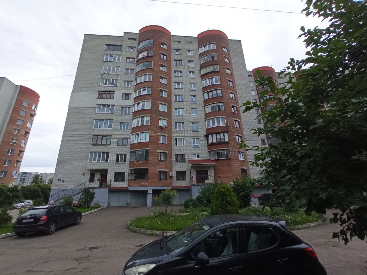 Продажа 3-комнатной квартиры 71 м², Академика Лазаренко ул., 48