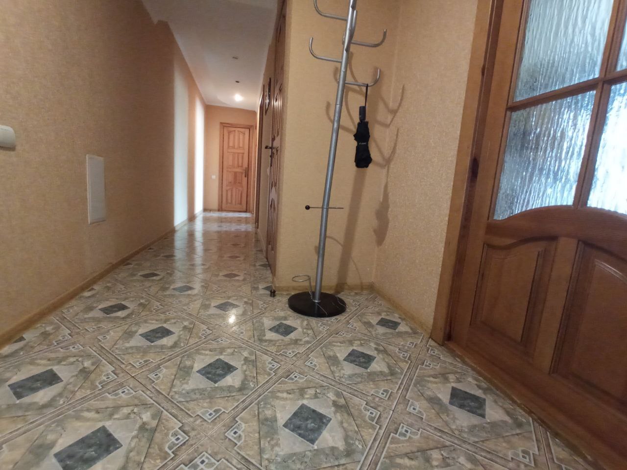Продажа 3-комнатной квартиры 71 м², Академика Лазаренко ул., 48