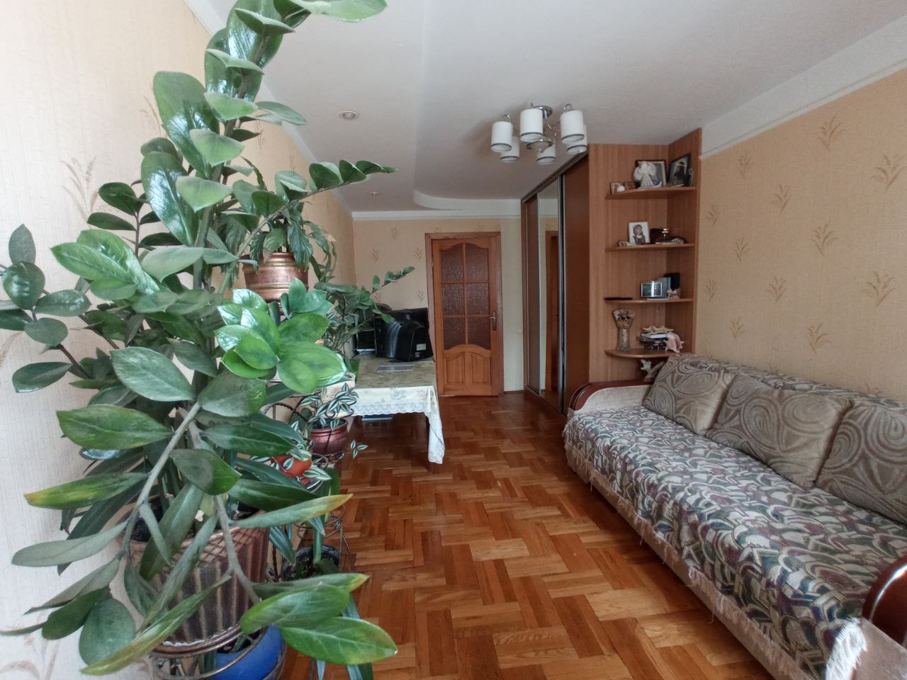 Продажа 3-комнатной квартиры 71 м², Академика Лазаренко ул., 48