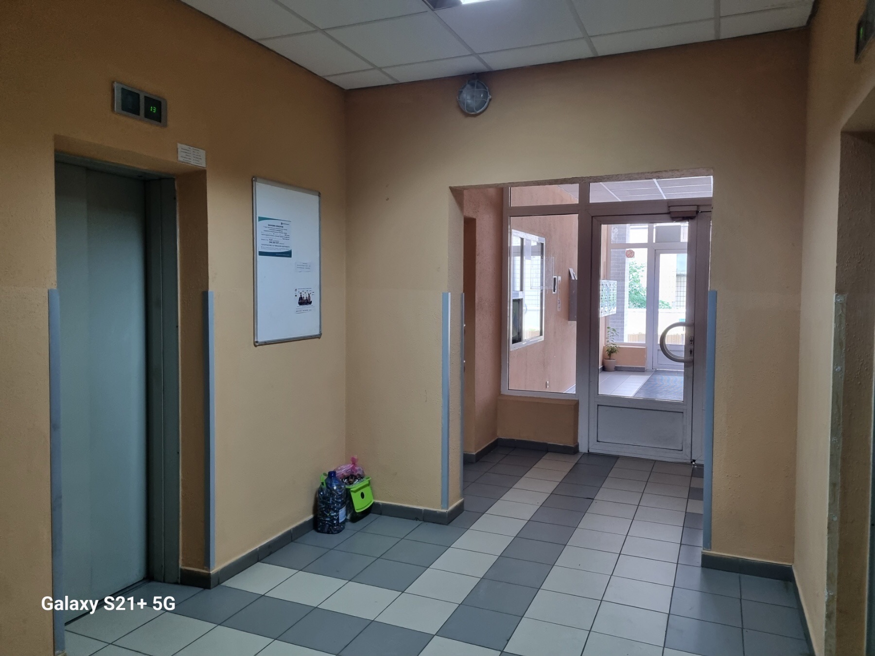 Продаж комерції 92 м², Провіантська вул., ул.13