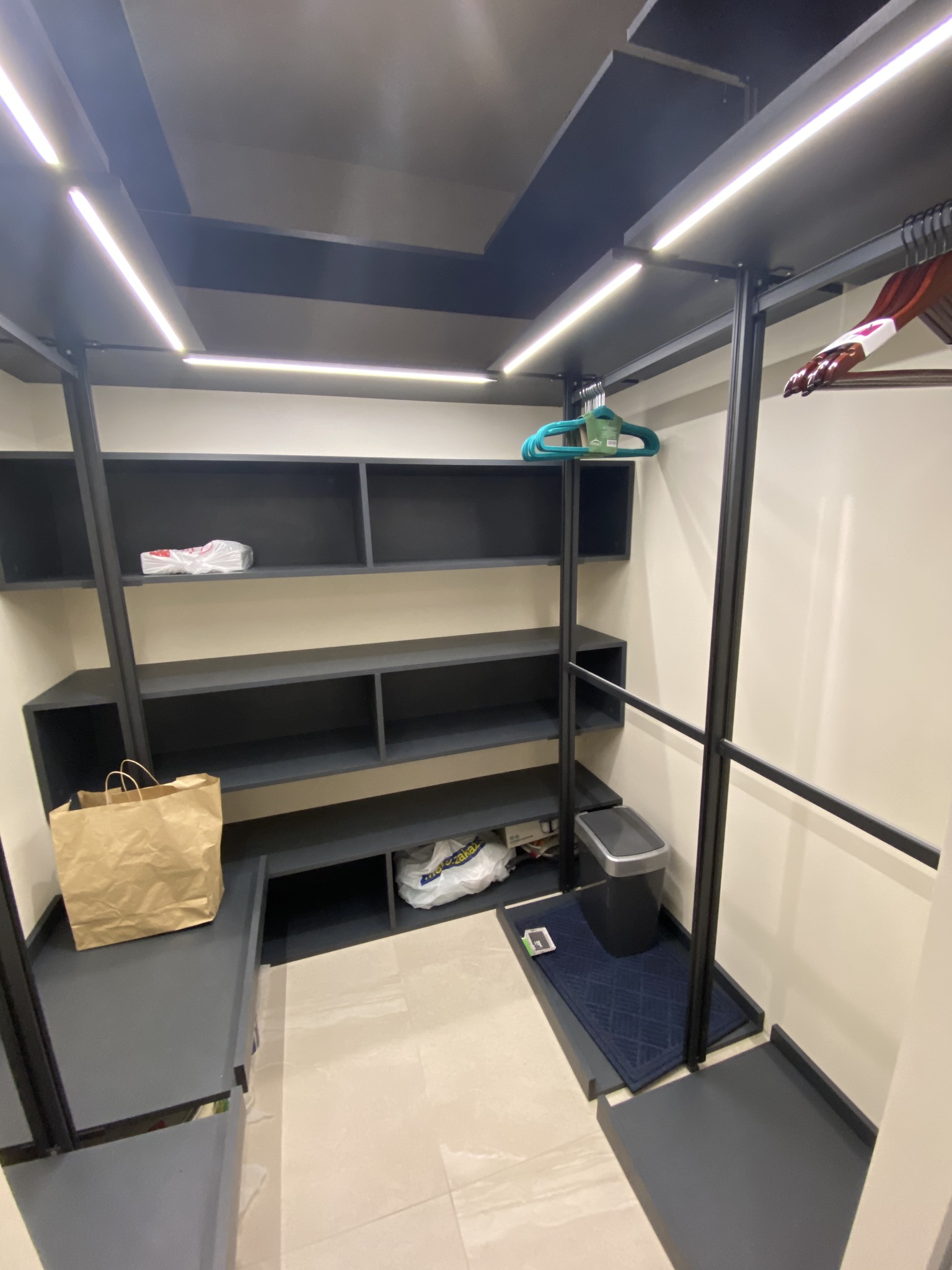 Аренда 2-комнатной квартиры 60 м², Владимира Антоновича ул., 109