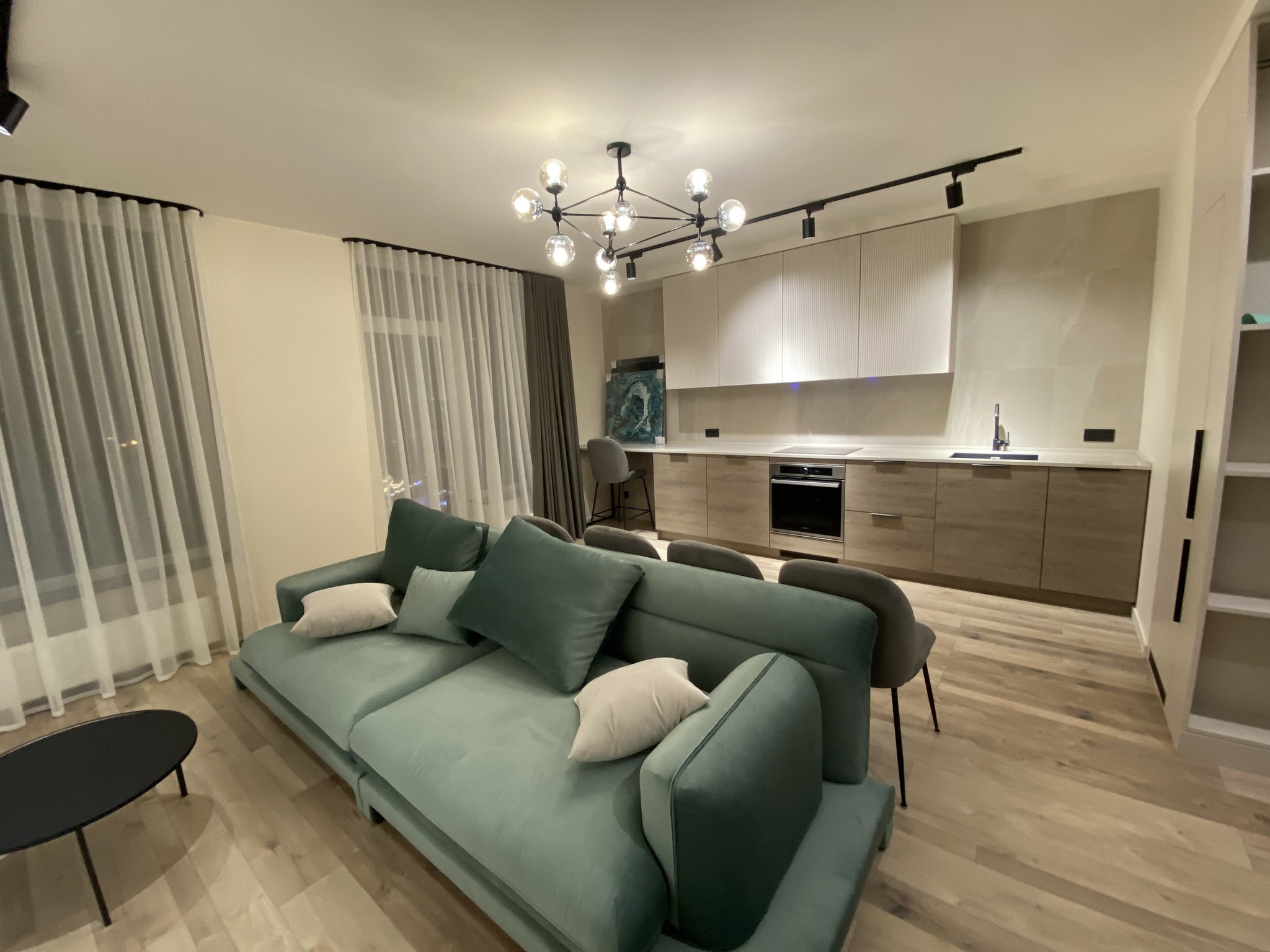 Аренда 2-комнатной квартиры 60 м², Владимира Антоновича ул., 109