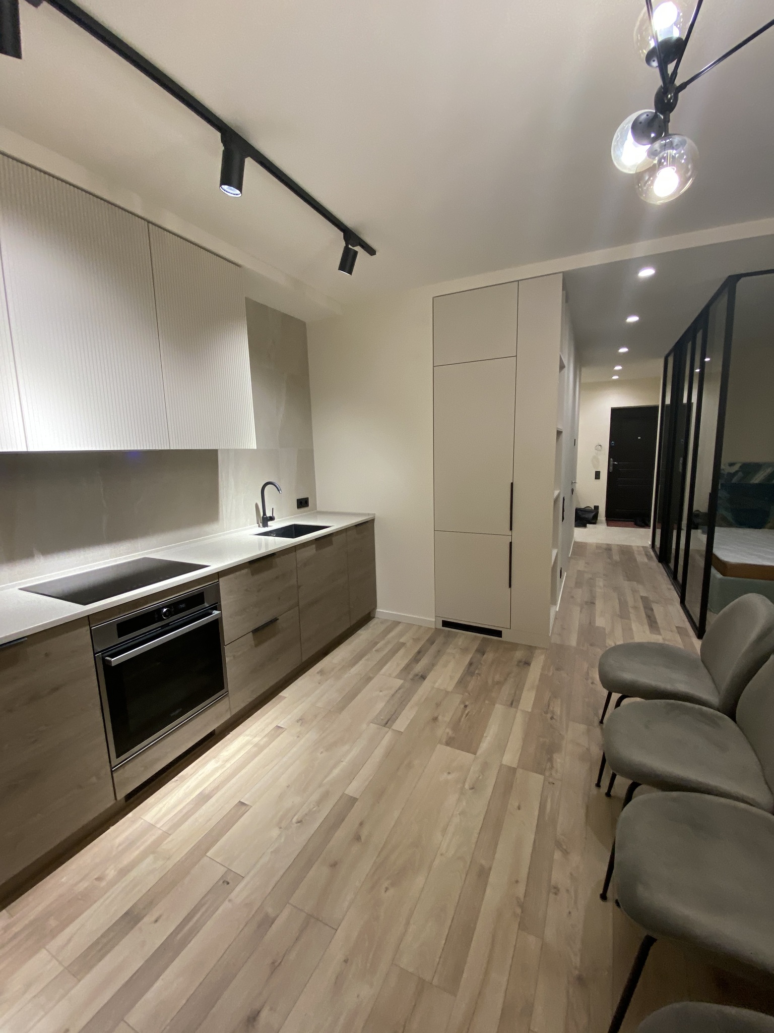 Аренда 2-комнатной квартиры 60 м², Владимира Антоновича ул., 109