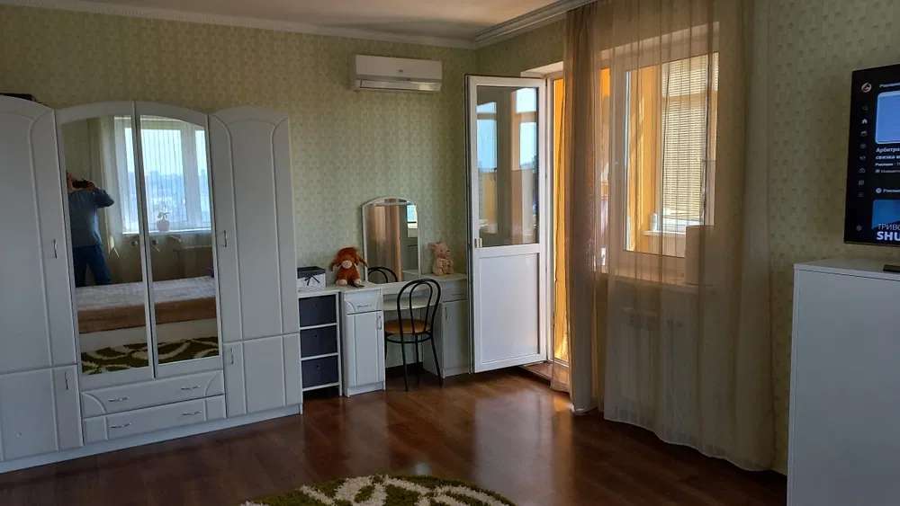 Продажа 2-комнатной квартиры 73 м², Юрия Кондратюка ул.