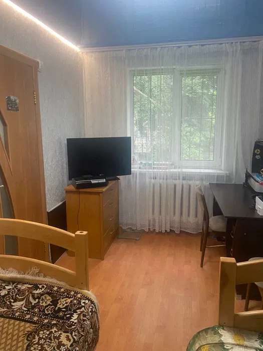 Продаж 2-кімнатної квартири 44 м², Михайла Донця вул.