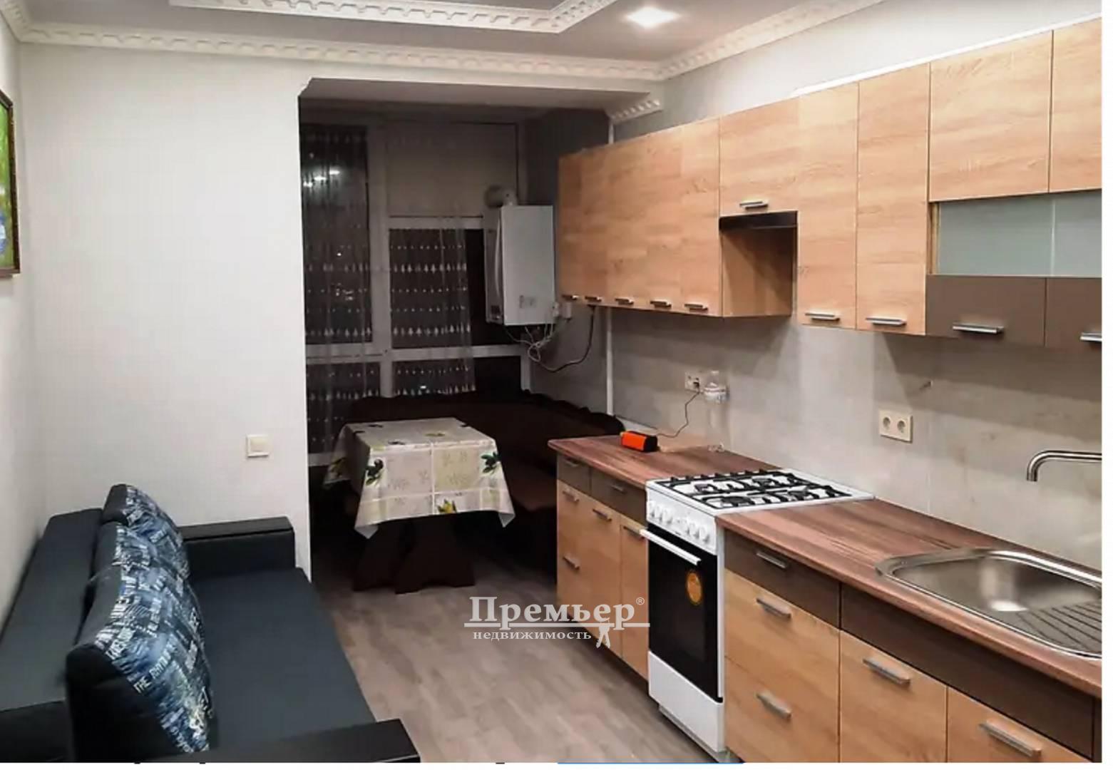 Продаж 1-кімнатної квартири 50 м², Плієва вул.