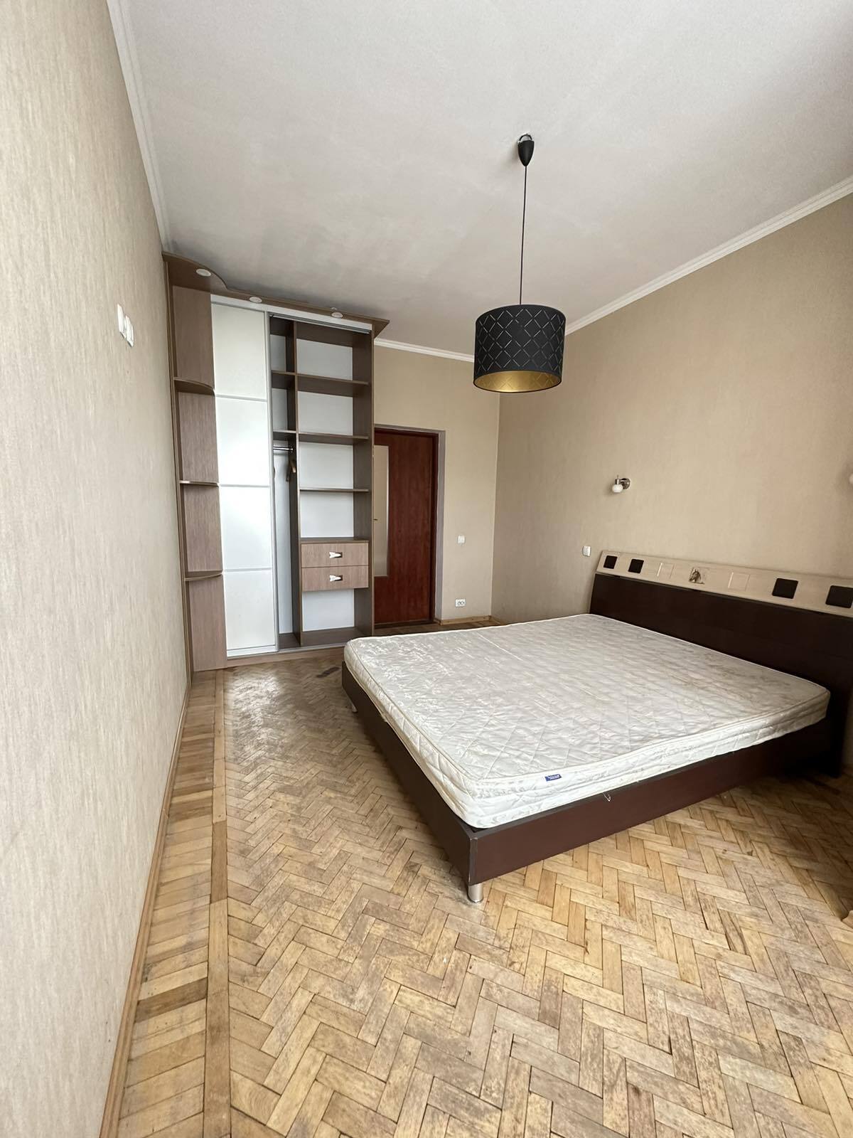 Аренда 3-комнатной квартиры 63 м², Алчевских ул.