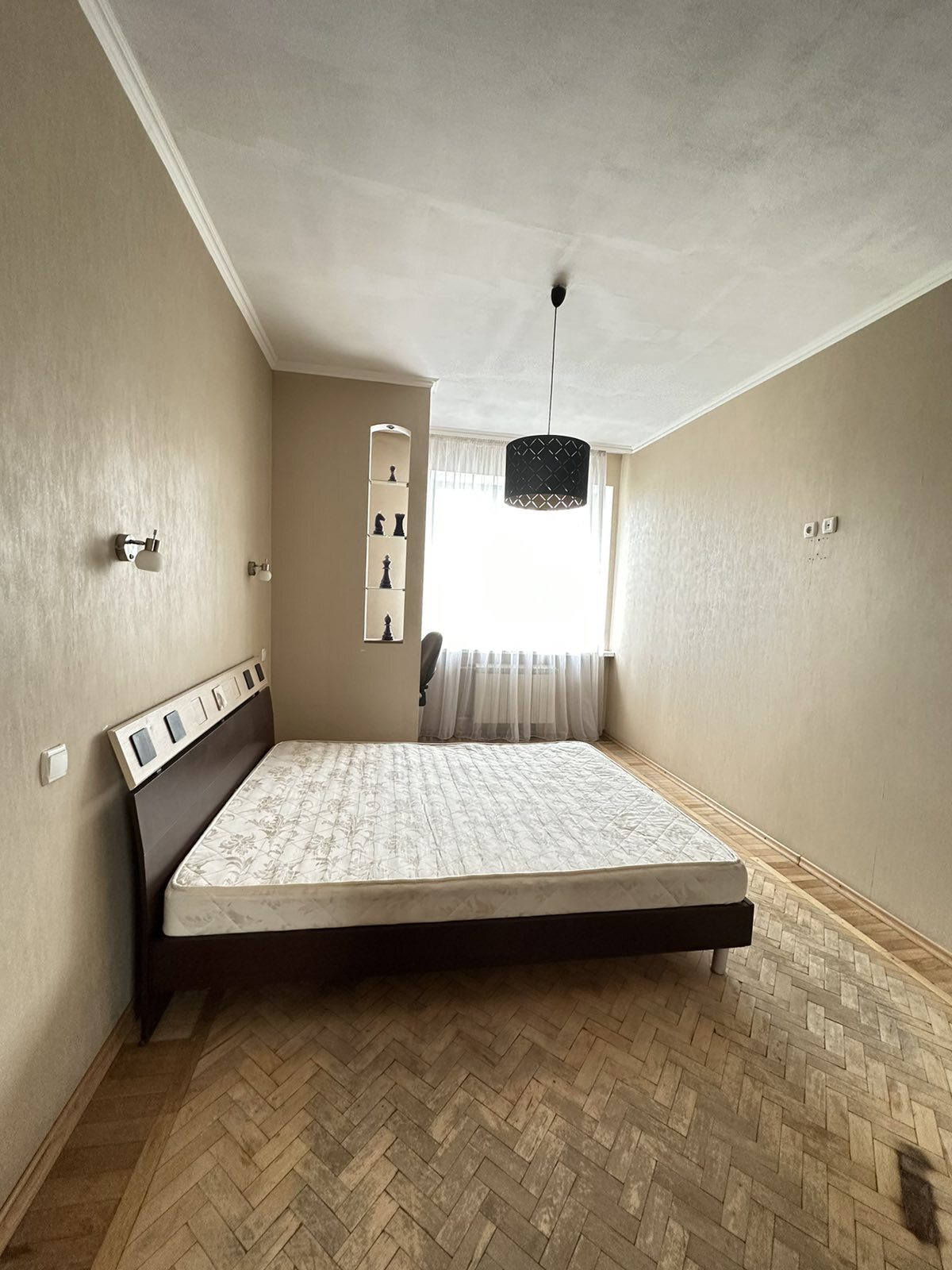 Аренда 3-комнатной квартиры 63 м², Алчевских ул.