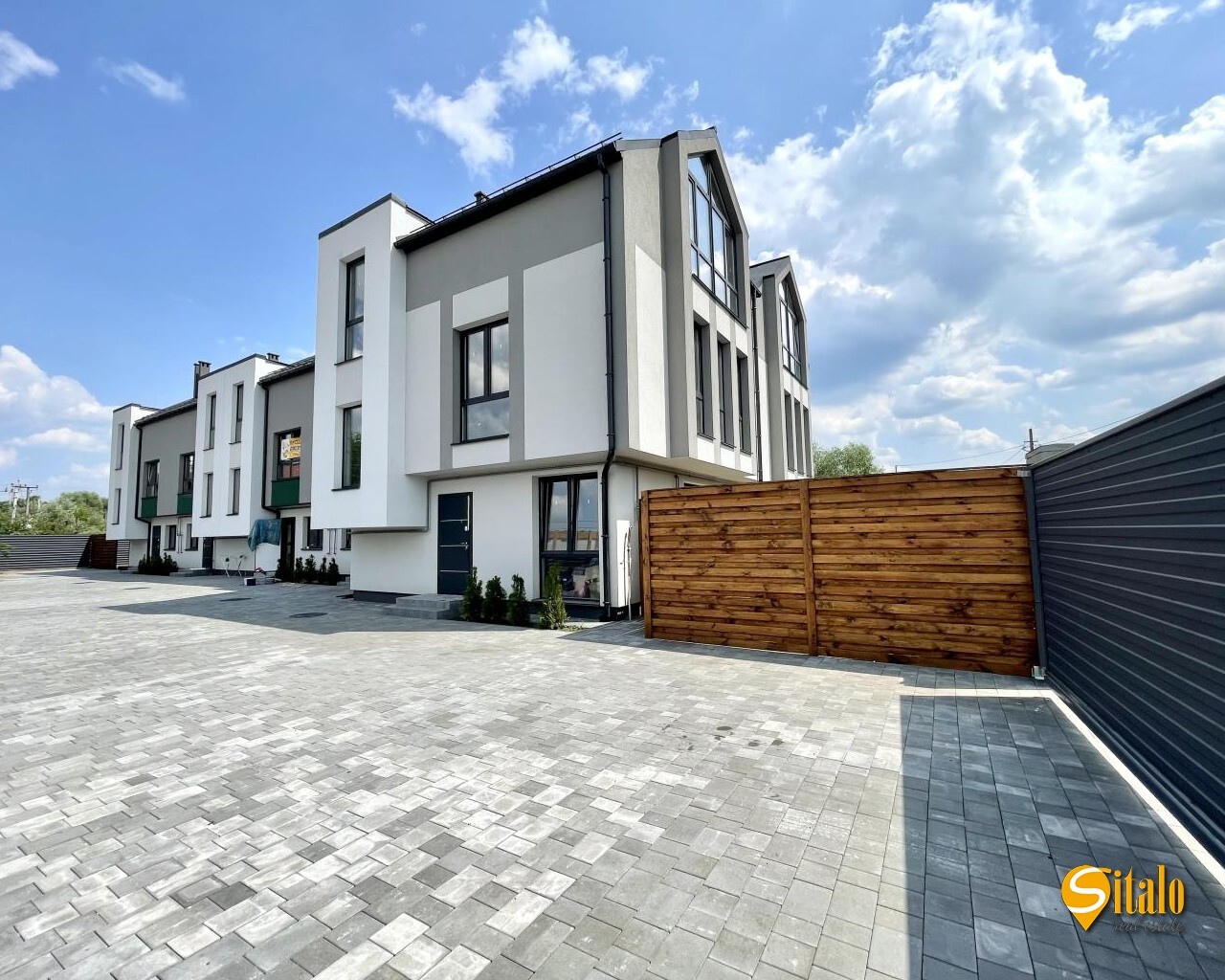 Продажа дома 120 м², 1-я Озерная ул.