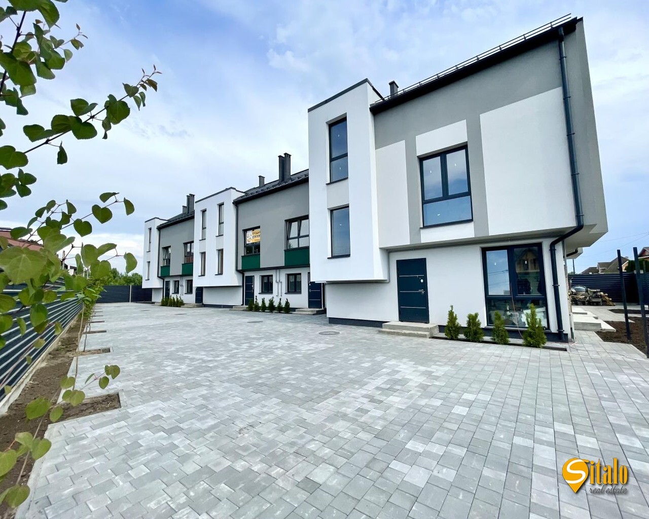 Продажа дома 120 м², 1-я Озерная ул.
