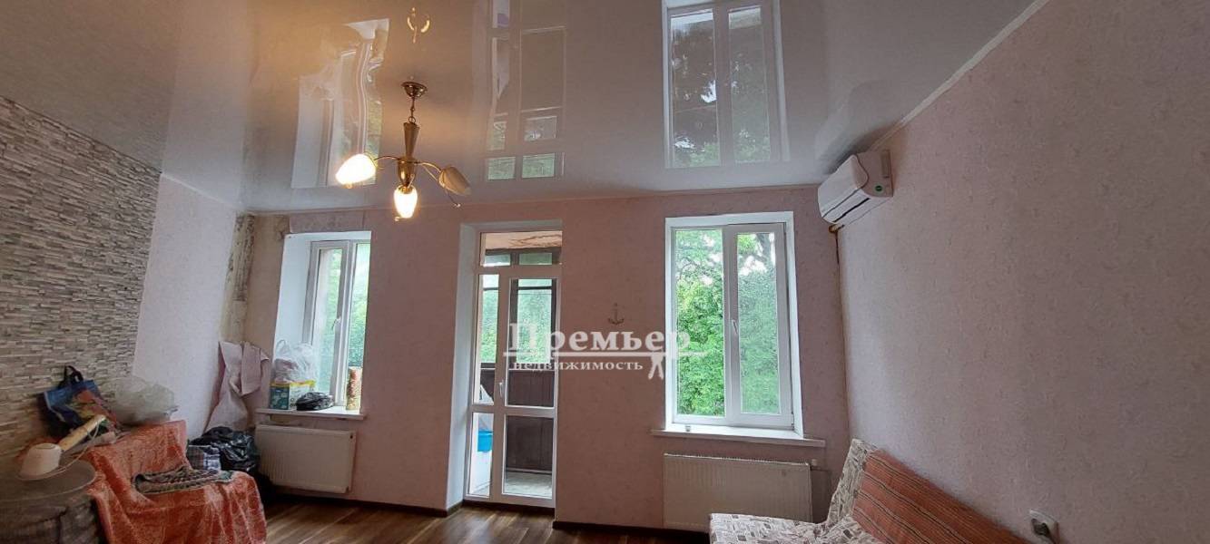 Продаж 3-кімнатної квартири 71 м², Успенская вул.