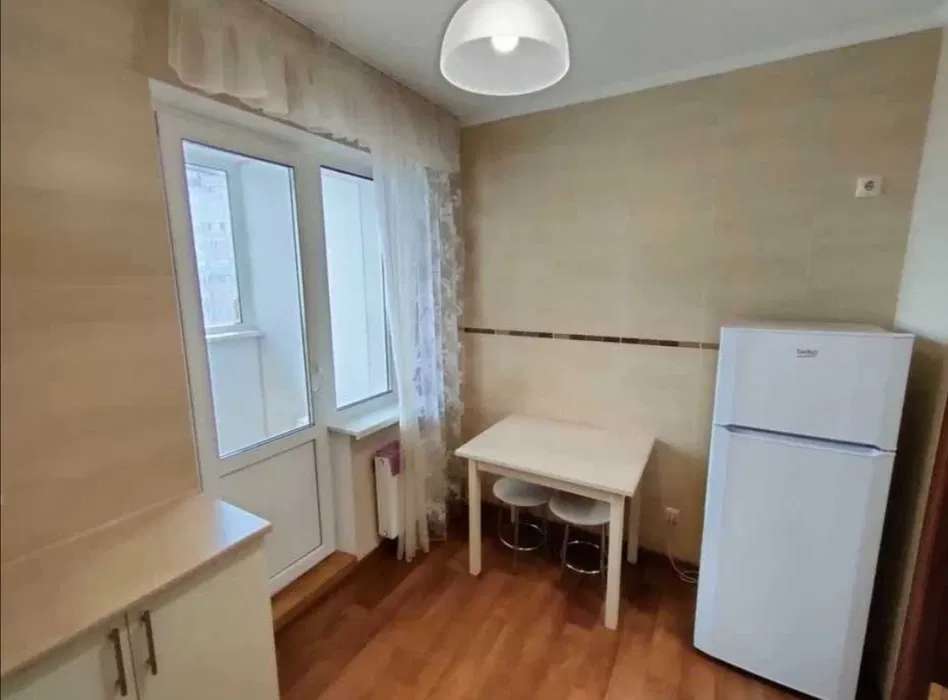 Продаж 1-кімнатної квартири 35 м², Мілославська вул., 2Б