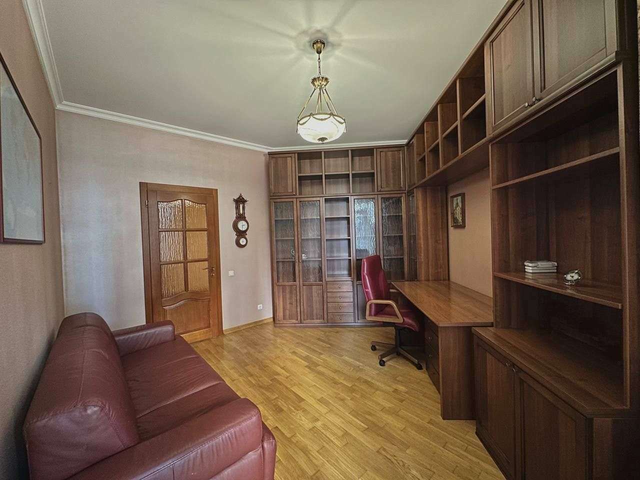 Оренда 4-кімнатної квартири 180 м², Старонаводницька вул.