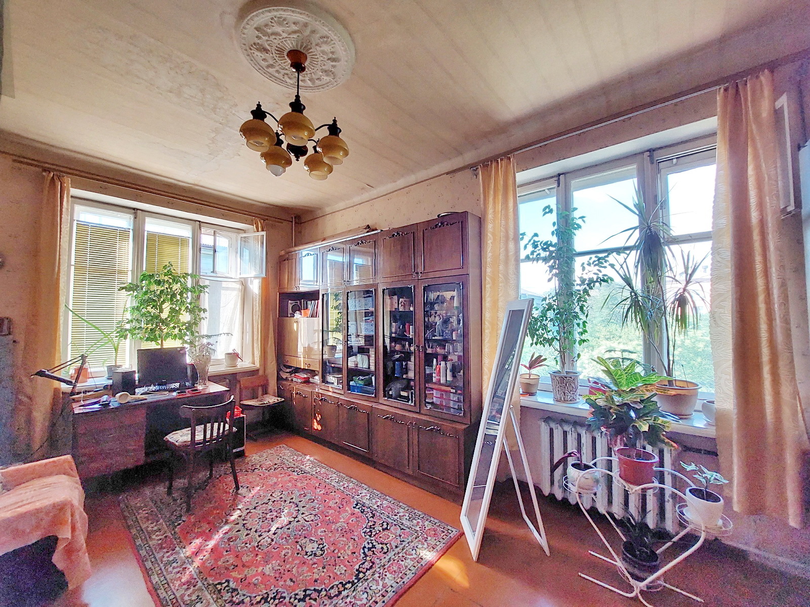 Продажа 3-комнатной квартиры 75 м², Леонида Жаботинского ул.