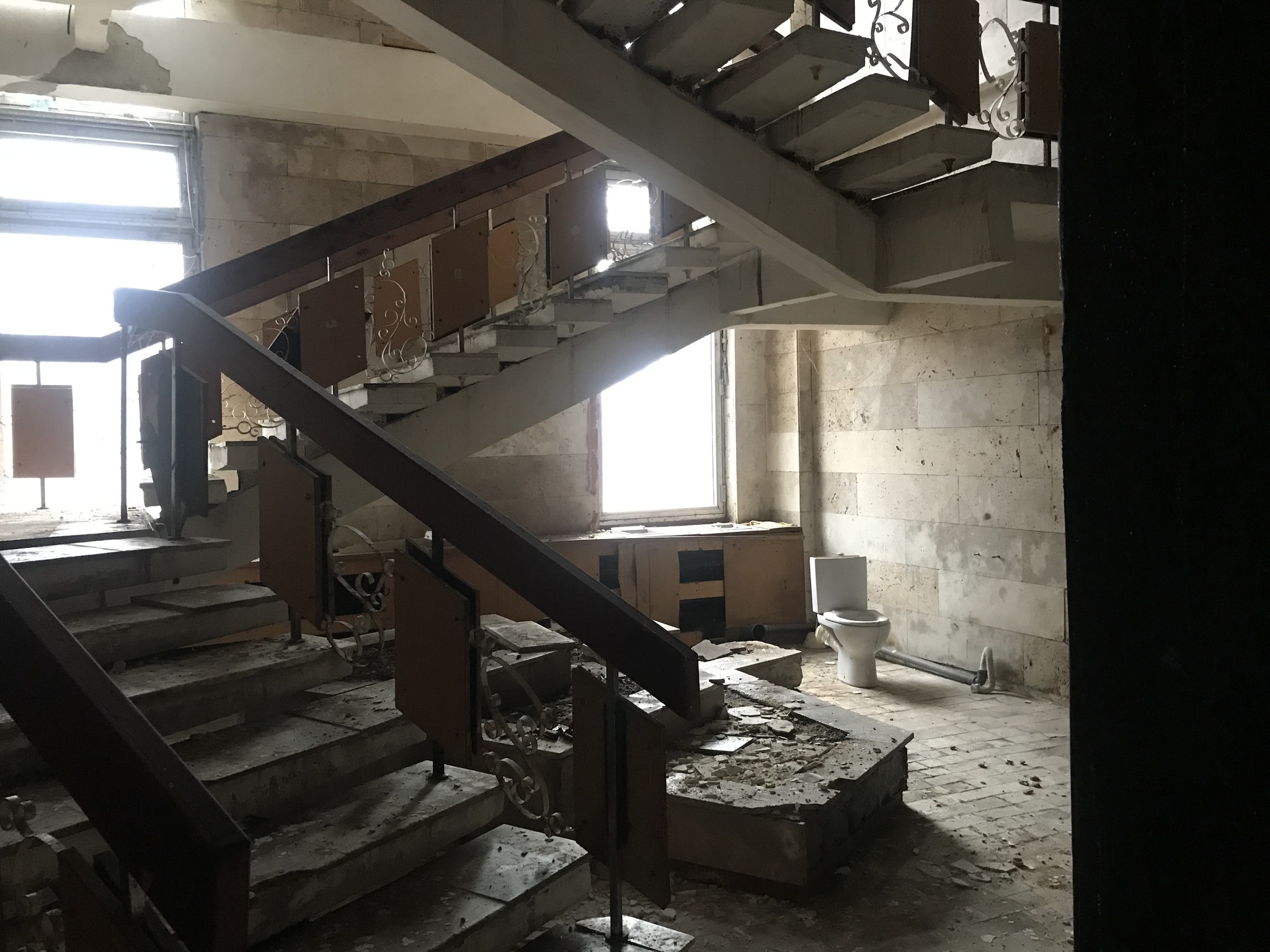 Продаж приміщення вільного призначення 2300 м², 30-и Річча Перемоги вул., 5/1
