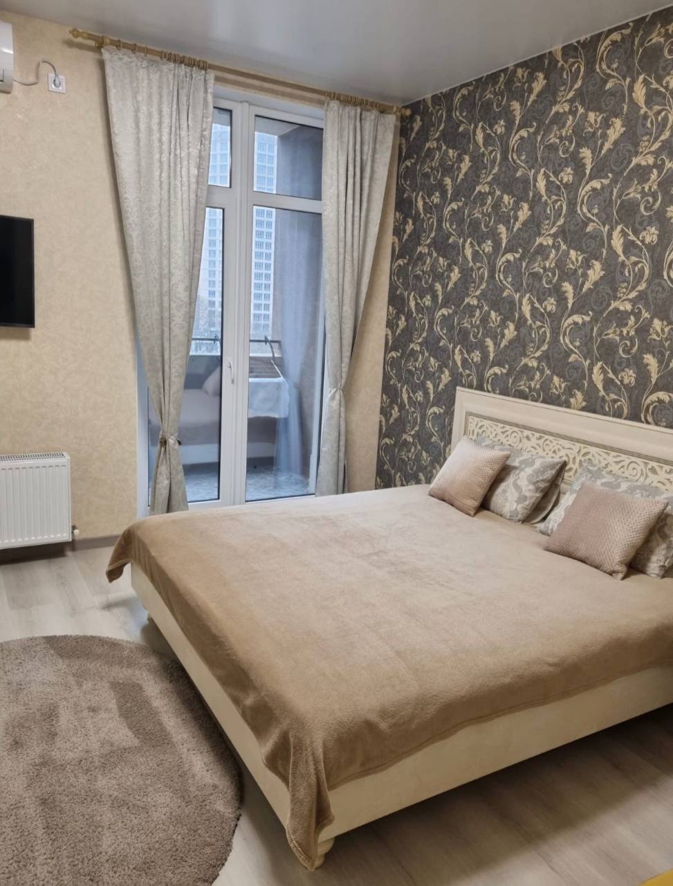 Продажа 1-комнатной квартиры 38 м², Генуэзская ул.