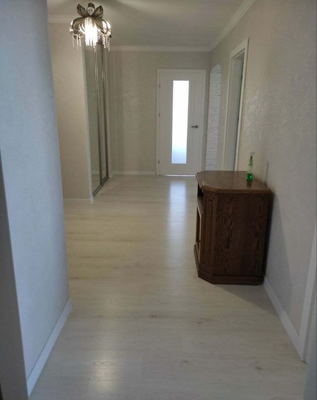 Продажа 3-комнатной квартиры 107 м², Староконстантиновское шоссе, 26/2