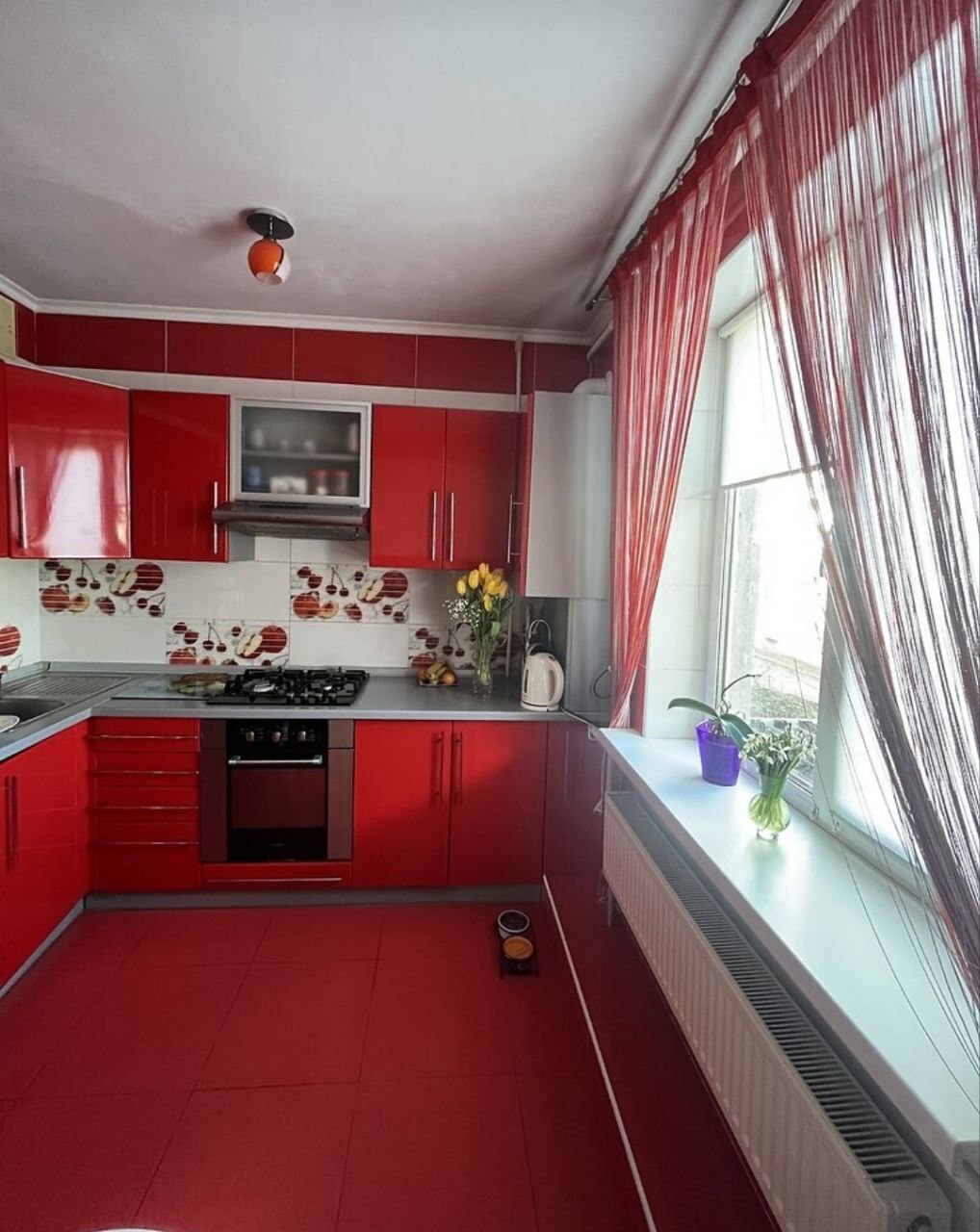 Продажа 3-комнатной квартиры 70 м², Кармелюка ул., 10