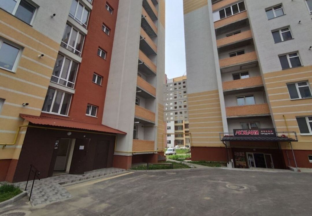 Продажа 1-комнатной квартиры 51 м², Озерная ул.
