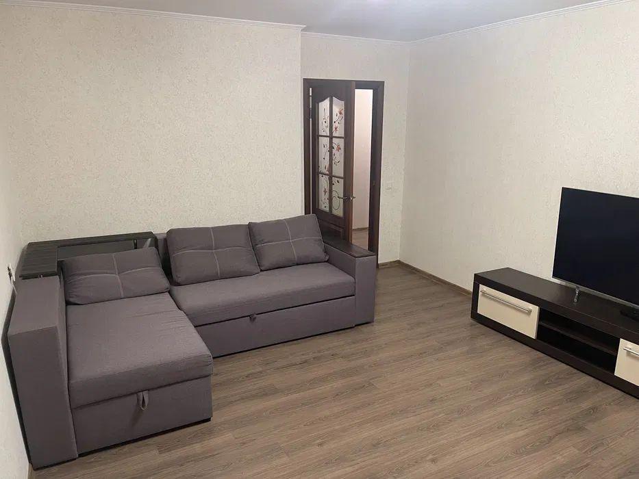 Продаж 1-кімнатної квартири 45 м², Станиславського вул.