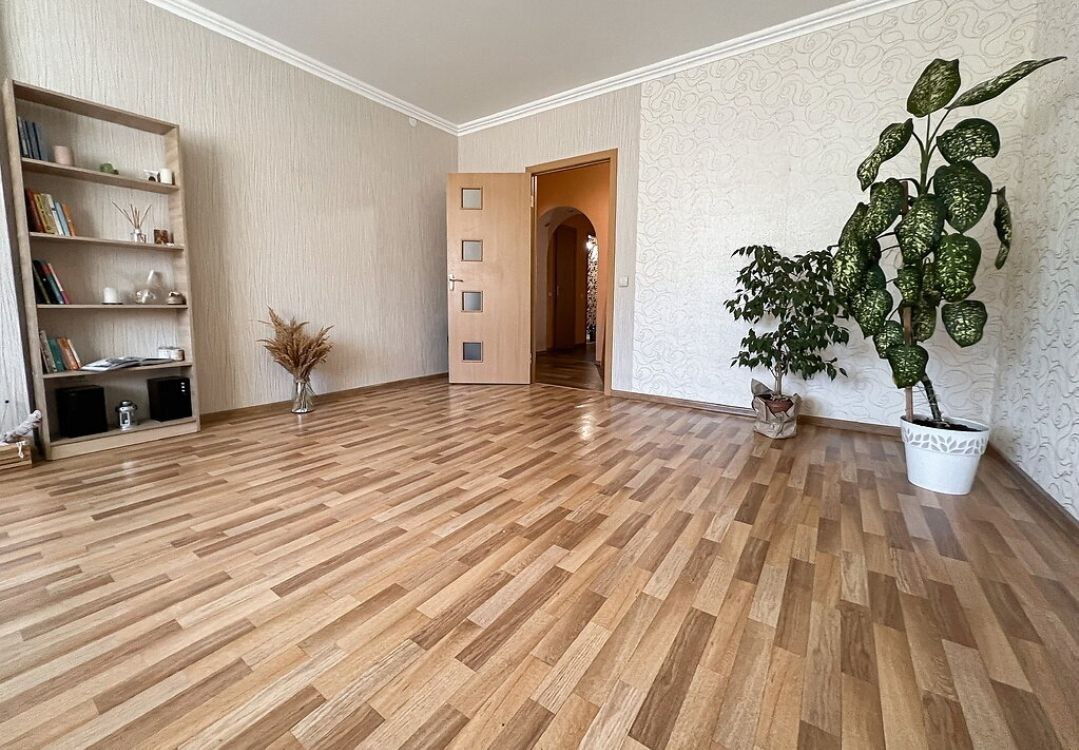 Продажа 2-комнатной квартиры 67 м², Максима Зализняка ул.