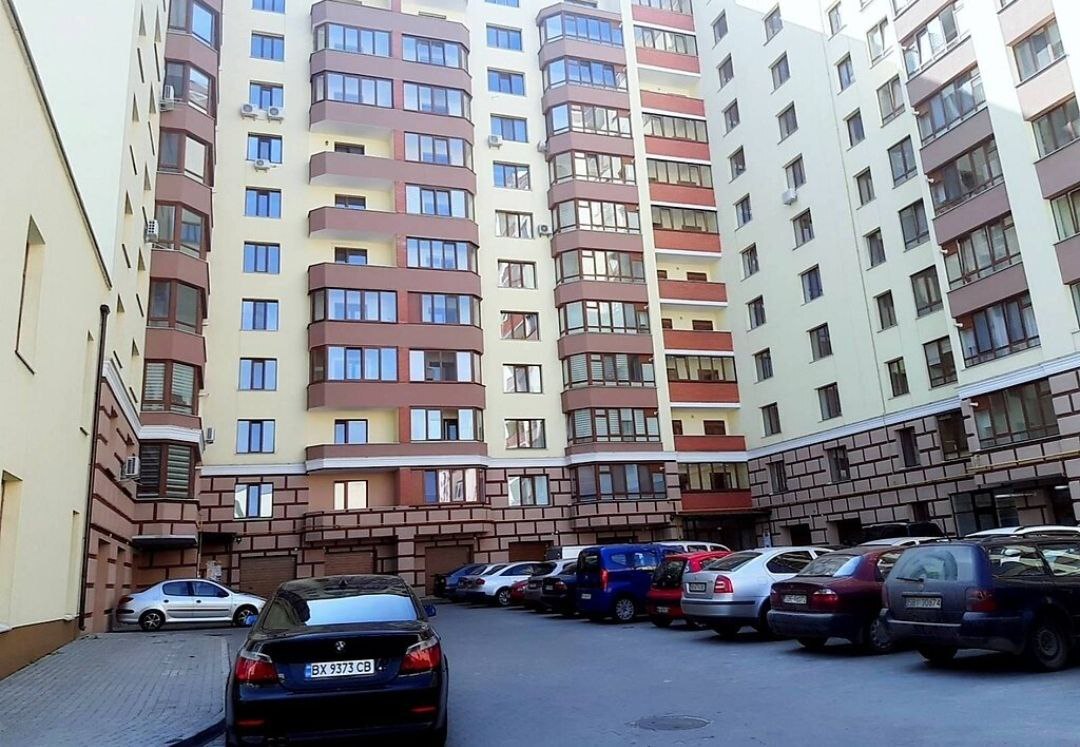 Продажа 2-комнатной квартиры 76.6 м², Старогородская ул.