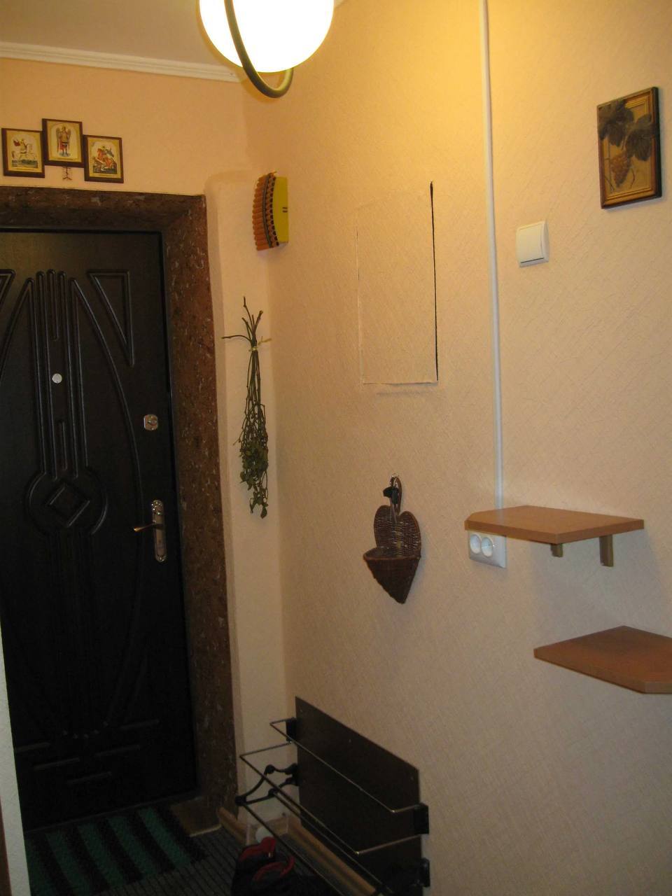 Оренда 3-кімнатної квартири 35 м², Миру вул.