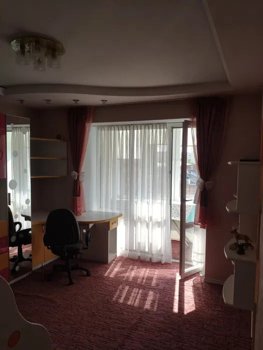 Аренда 3-комнатной квартиры 97 м², Проскуровская ул.