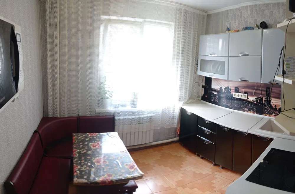 Оренда 3-кімнатної квартири 78 м², Академіка Заболотного вул.