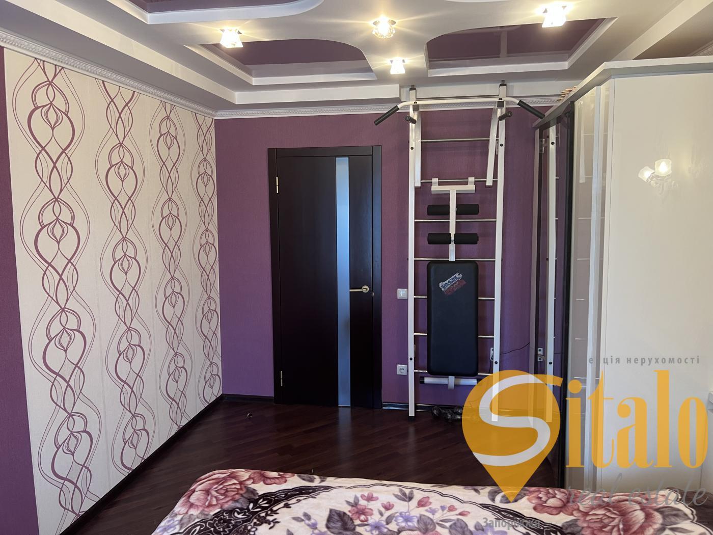 Продаж 3-кімнатної квартири 68.2 м², Чумаченка вул.