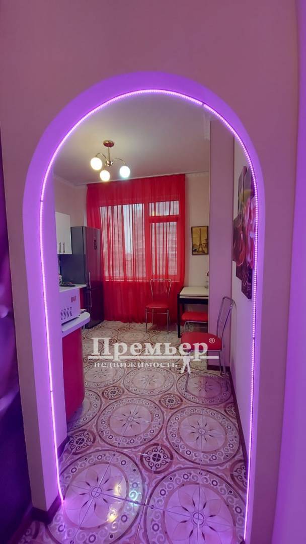 Продаж 1-кімнатної квартири 38 м², Марсельская вул.