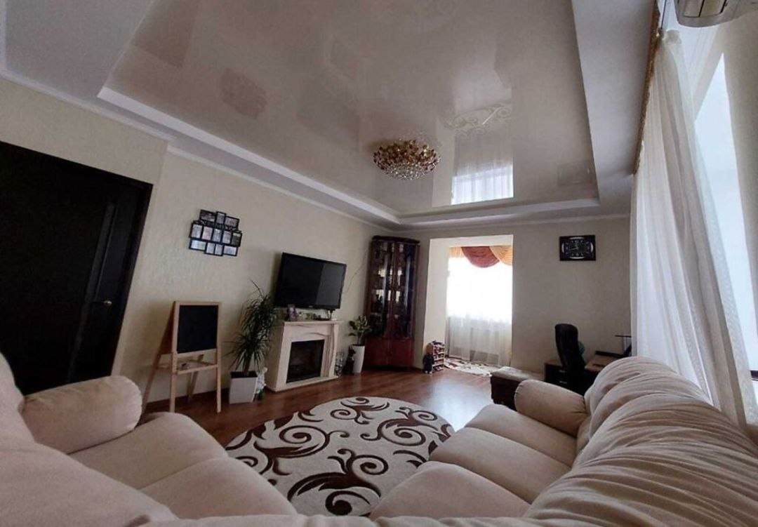 Продаж 2-кімнатної квартири 67 м², Гетьманська вул.