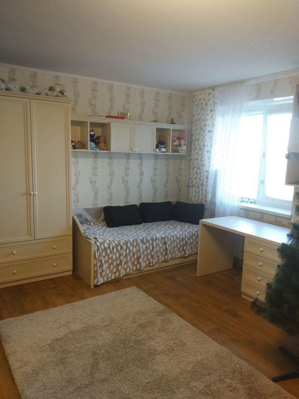 Продаж 2-кімнатної квартири 74 м², Роганська вул., 89