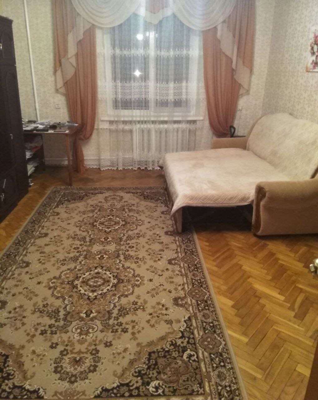 Продаж 3-кімнатної квартири 91 м², Кам'янецька вул.