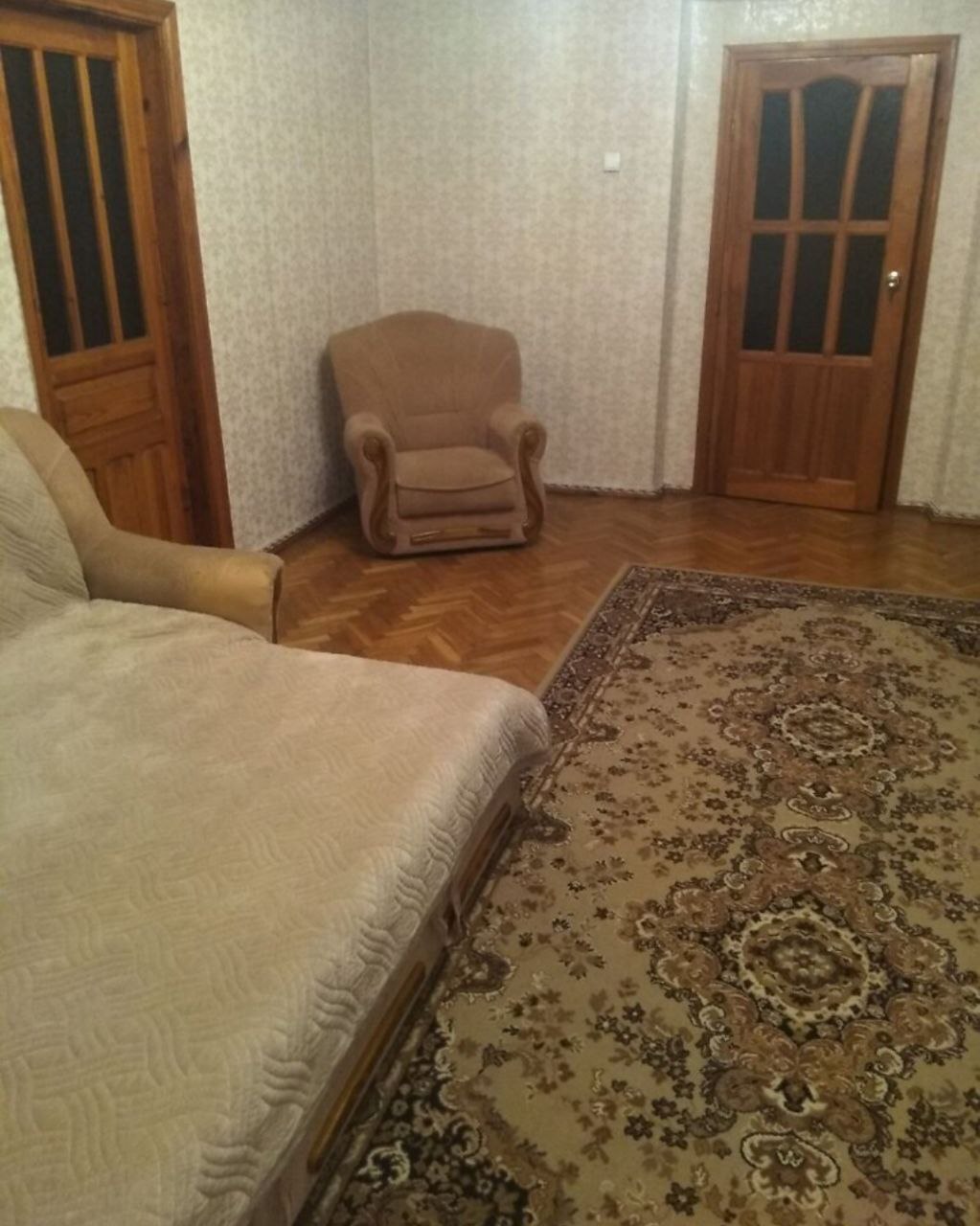 Продажа 3-комнатной квартиры 91 м², Каменецкая ул.