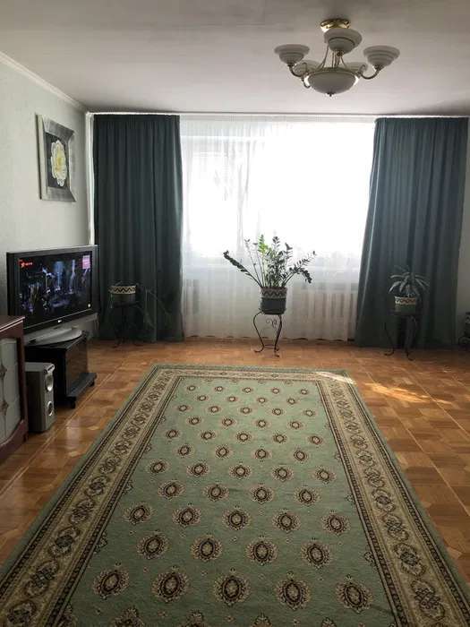 Аренда 3-комнатной квартиры 137 м², Маршала Тимошенко ул., 29