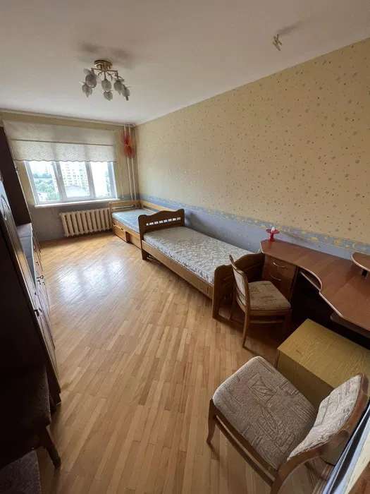 Аренда 3-комнатной квартиры 70 м², Милославская ул.