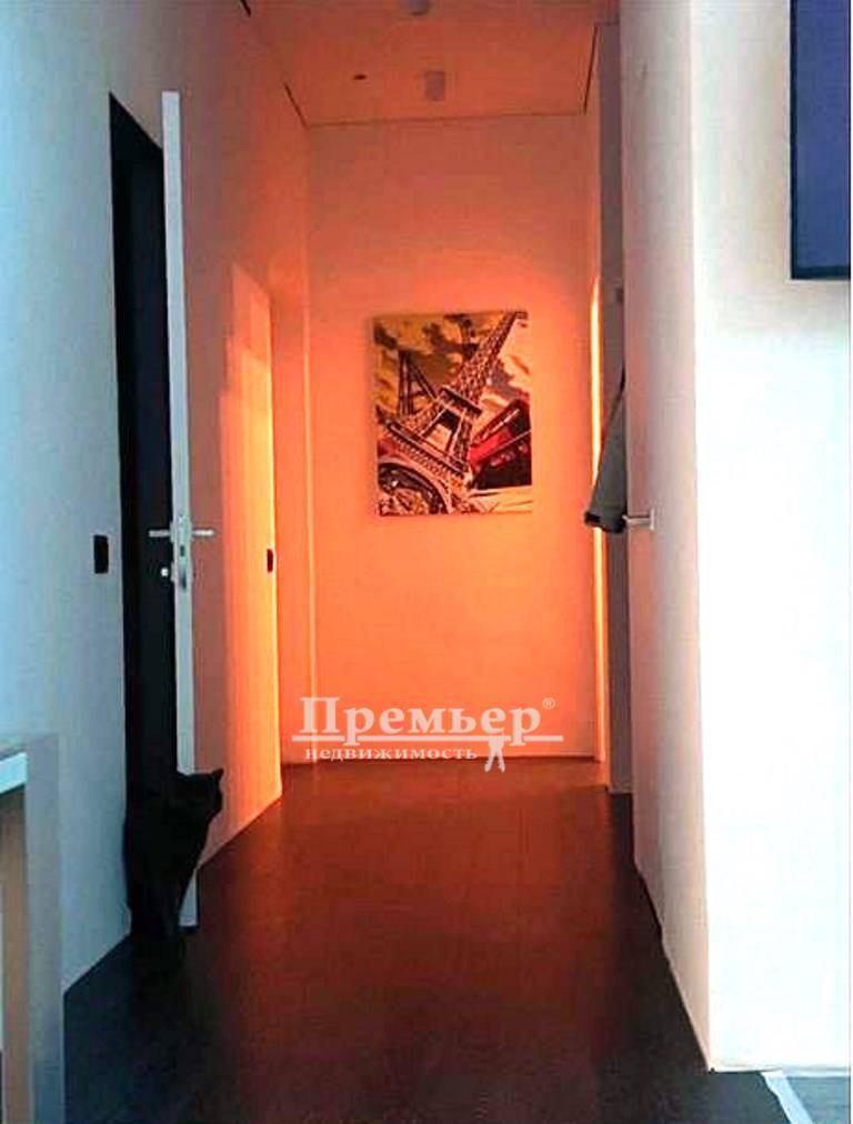 Продажа 2-комнатной квартиры 58 м², Академика Филатова ул.