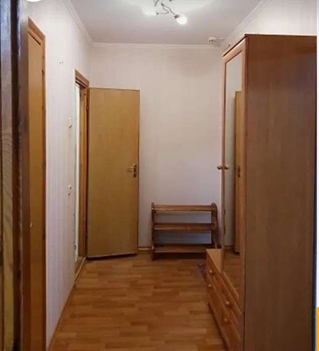 Оренда 1-кімнатної квартири 45 м², Вишняківська вул., 3