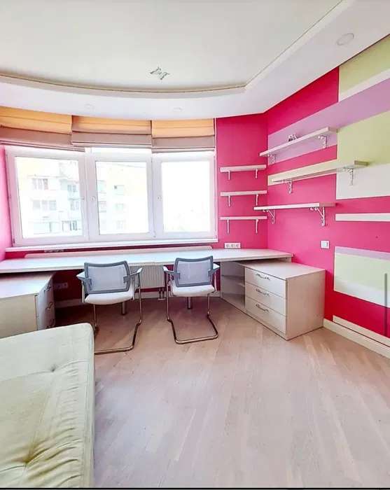 Аренда 3-комнатной квартиры 105 м², Драгоманова ул., 40Е