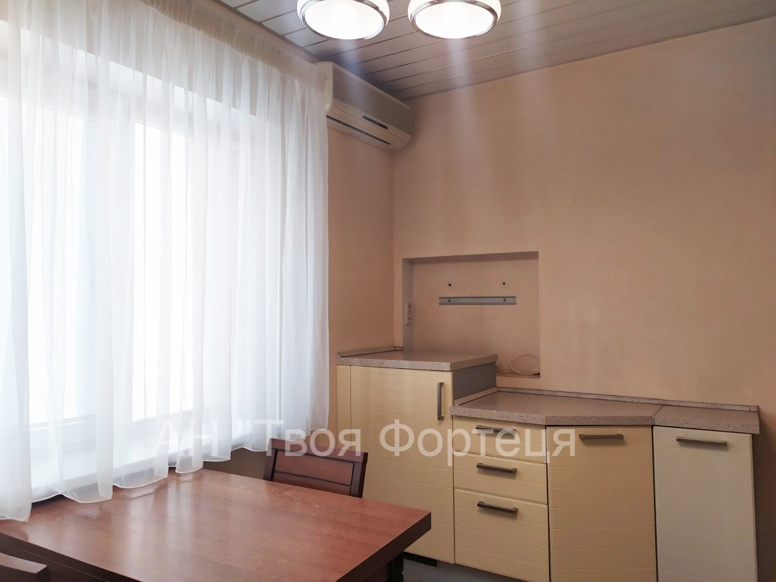 Продажа 2-комнатной квартиры 77 м², Сергея Подолинского ул.