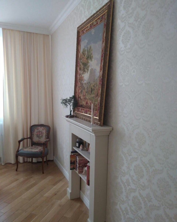 Продаж 2-кімнатної квартири 85.3 м², Дніпровська наб., 14Б
