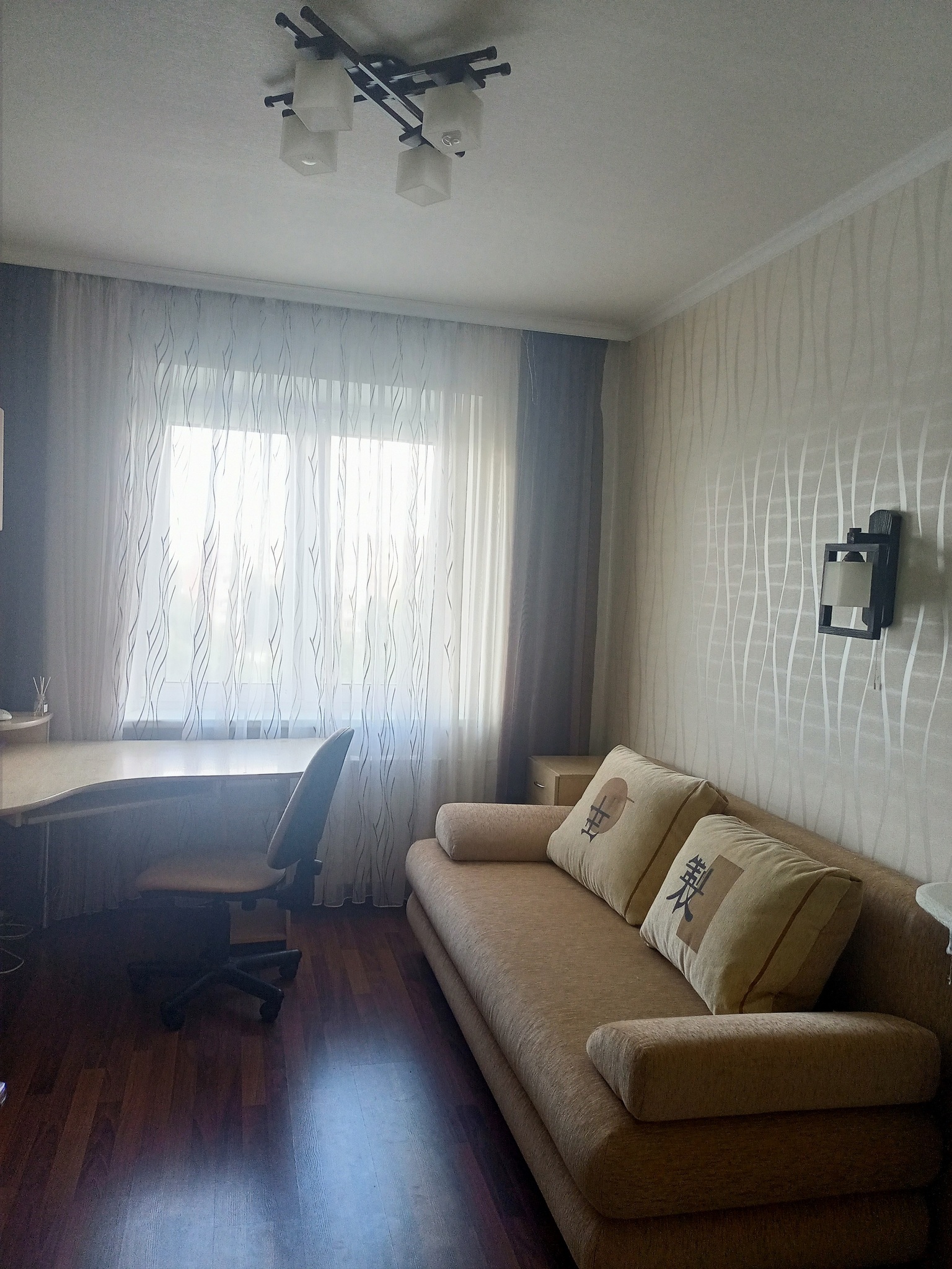 Продаж 3-кімнатної квартири 72 м², Висоцького вул.