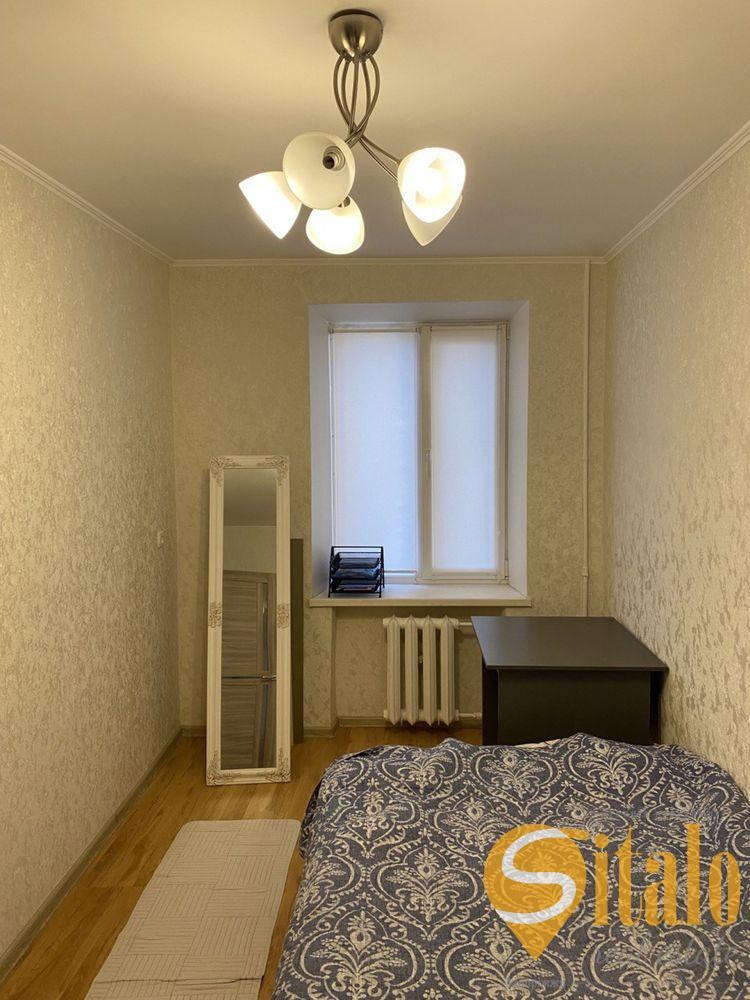 Продаж 2-кімнатної квартири 44 м², Нижнєдніпровська вул.